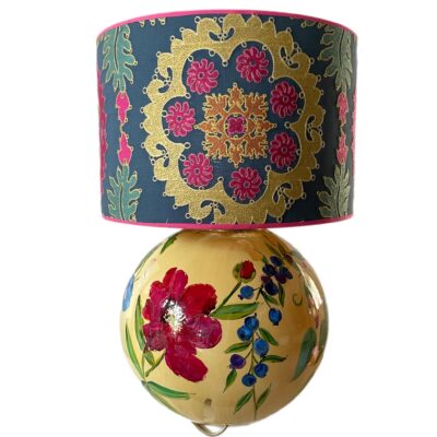 Lamp Butter Yellow Baroque
